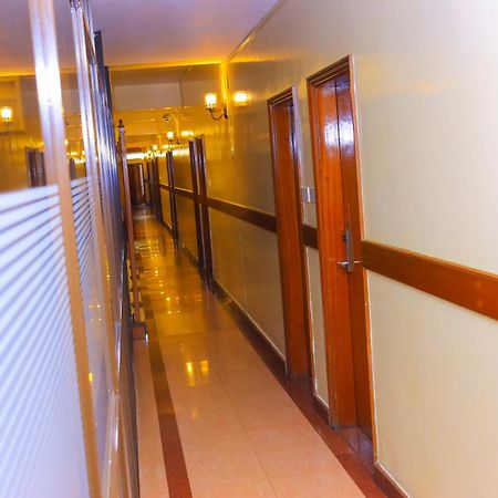 Jamia Central Hotel Найроби Екстериор снимка