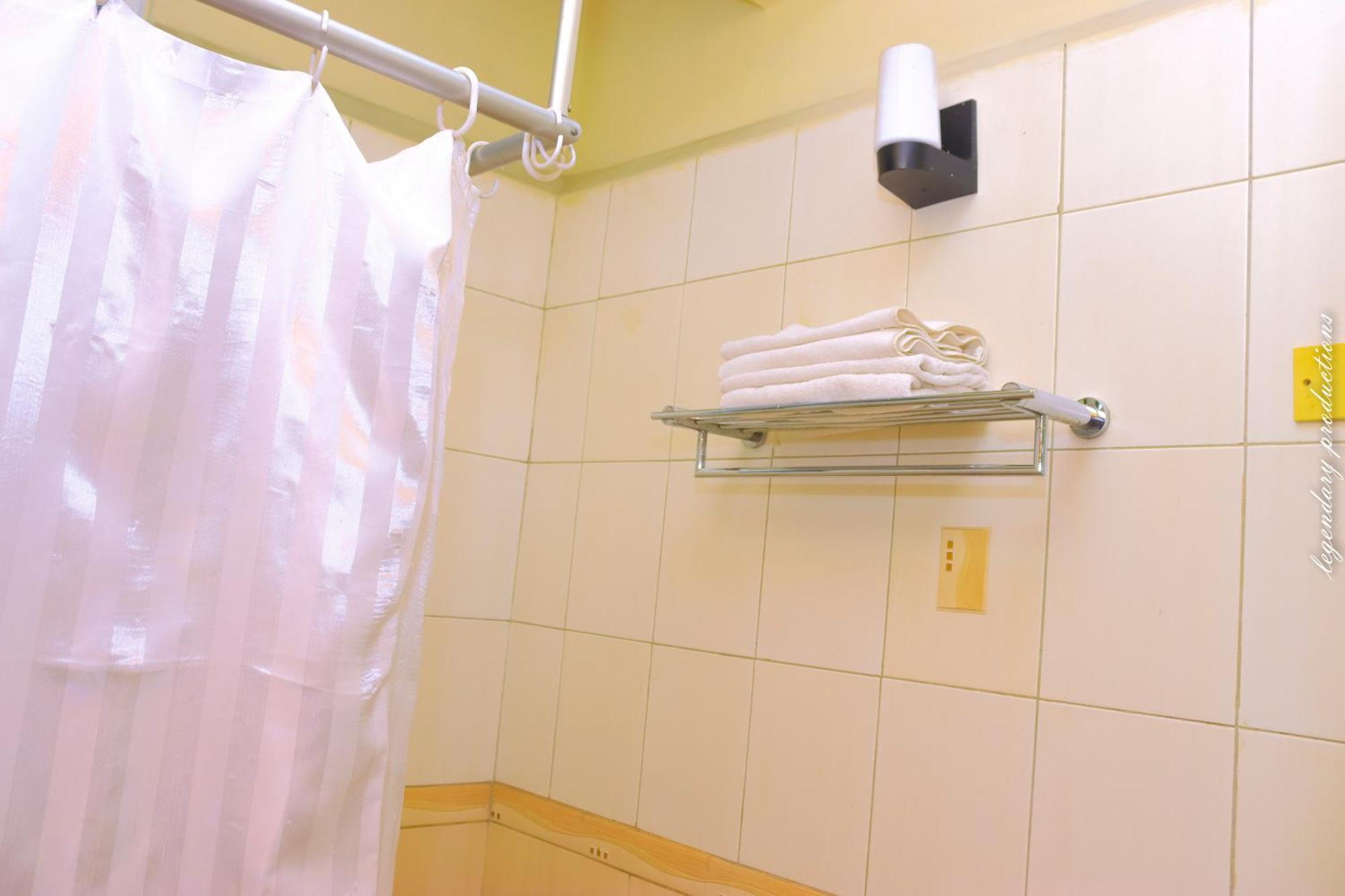 Jamia Central Hotel Найроби Екстериор снимка